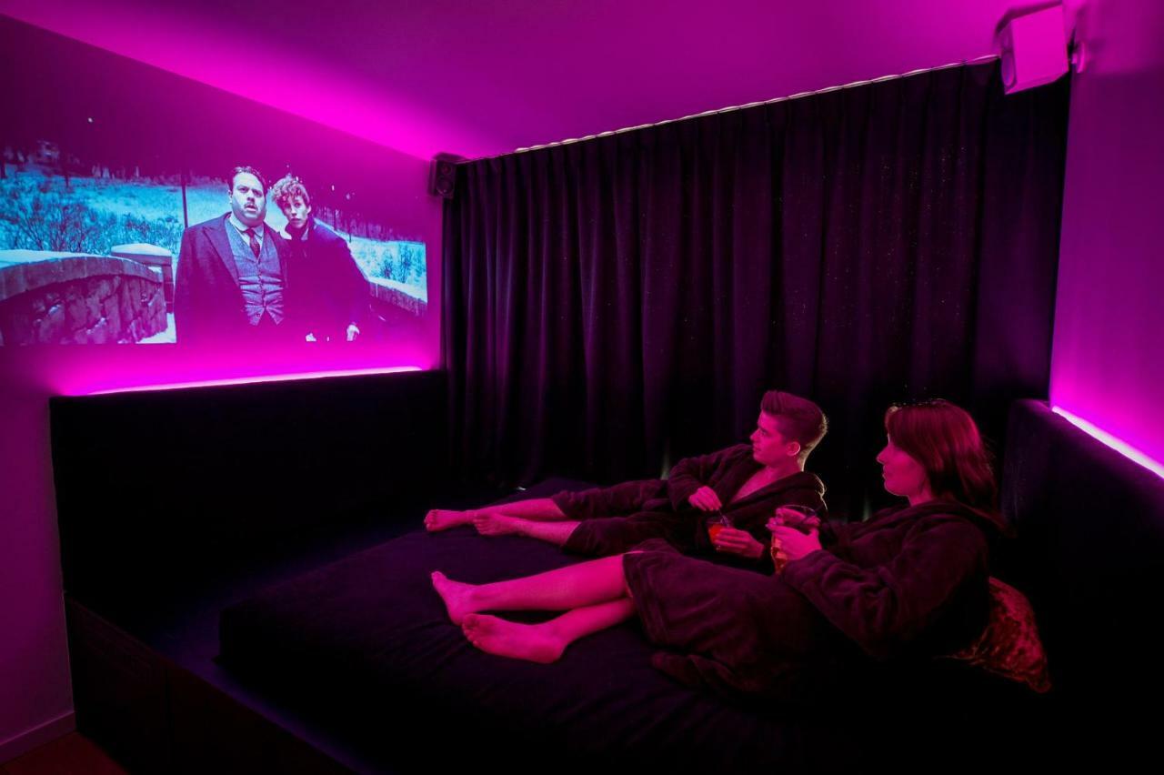 דירות אנטוורפן Exclusieve Prive Wellness Penthouse Skynooz מראה חיצוני תמונה